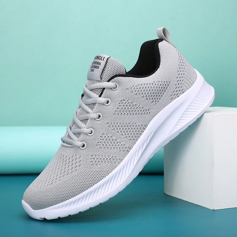 Men Lightweight Mesh Sneakers