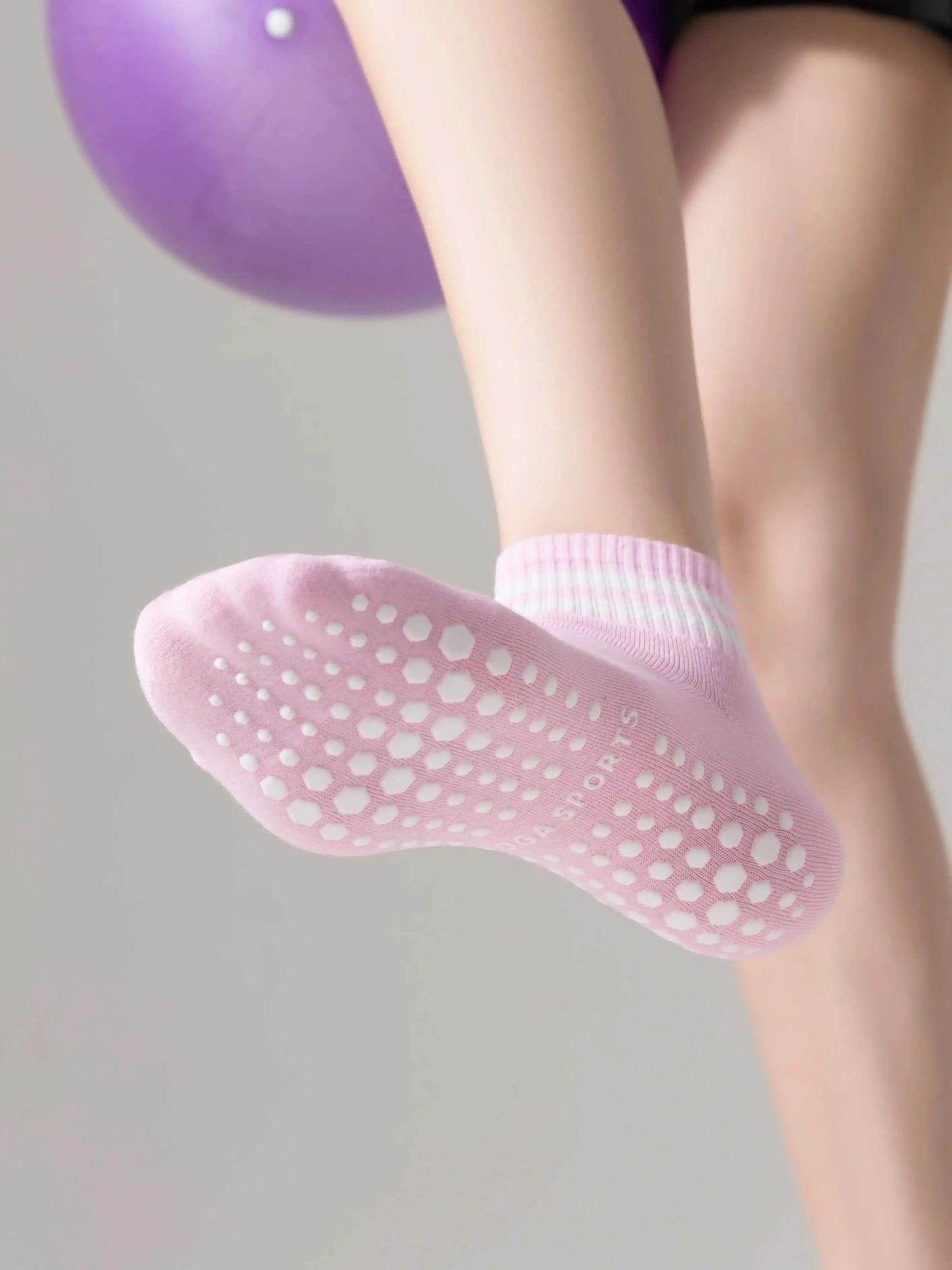 Women Grip Yoga Socks