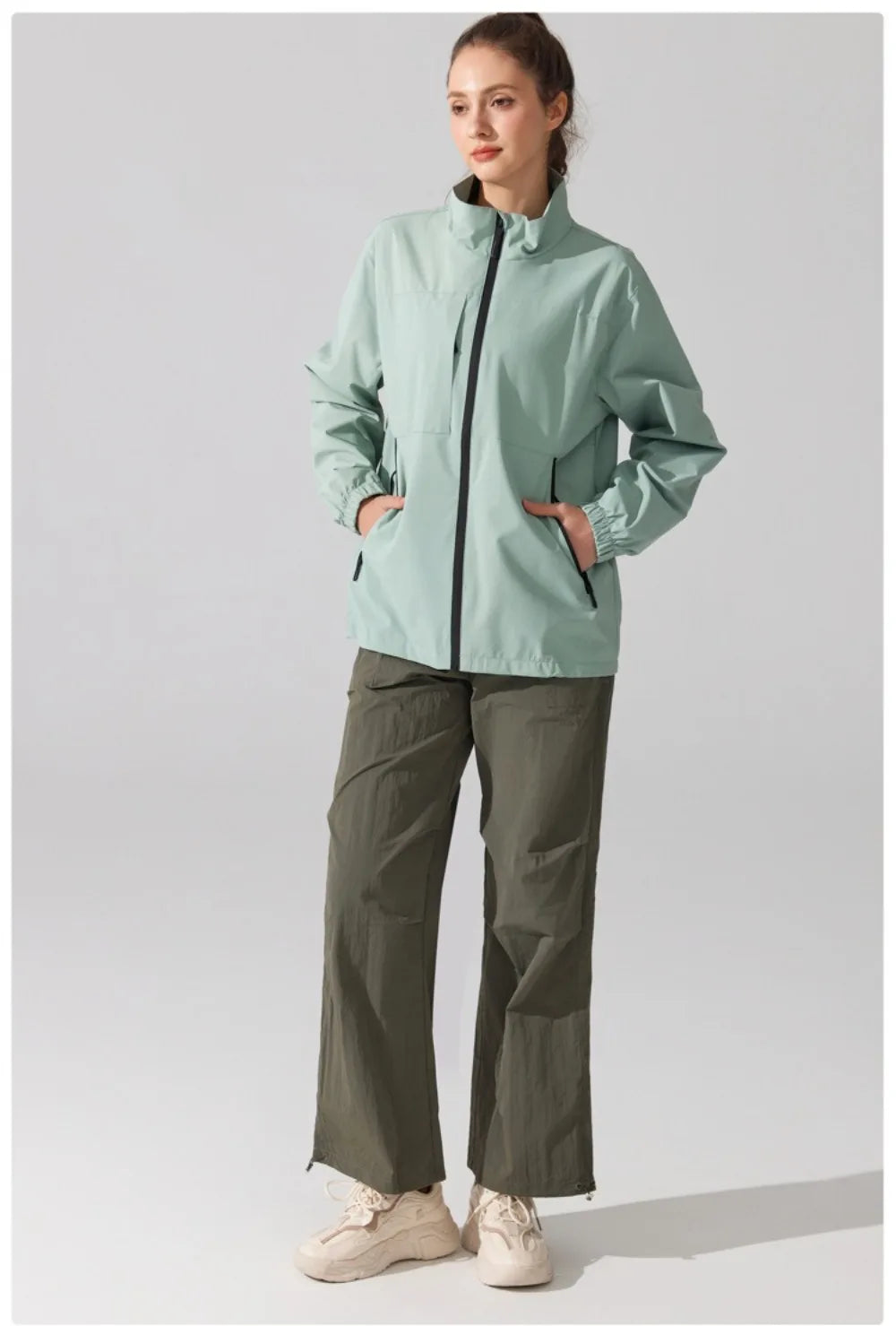 Unisex Lightweight Windbreaker