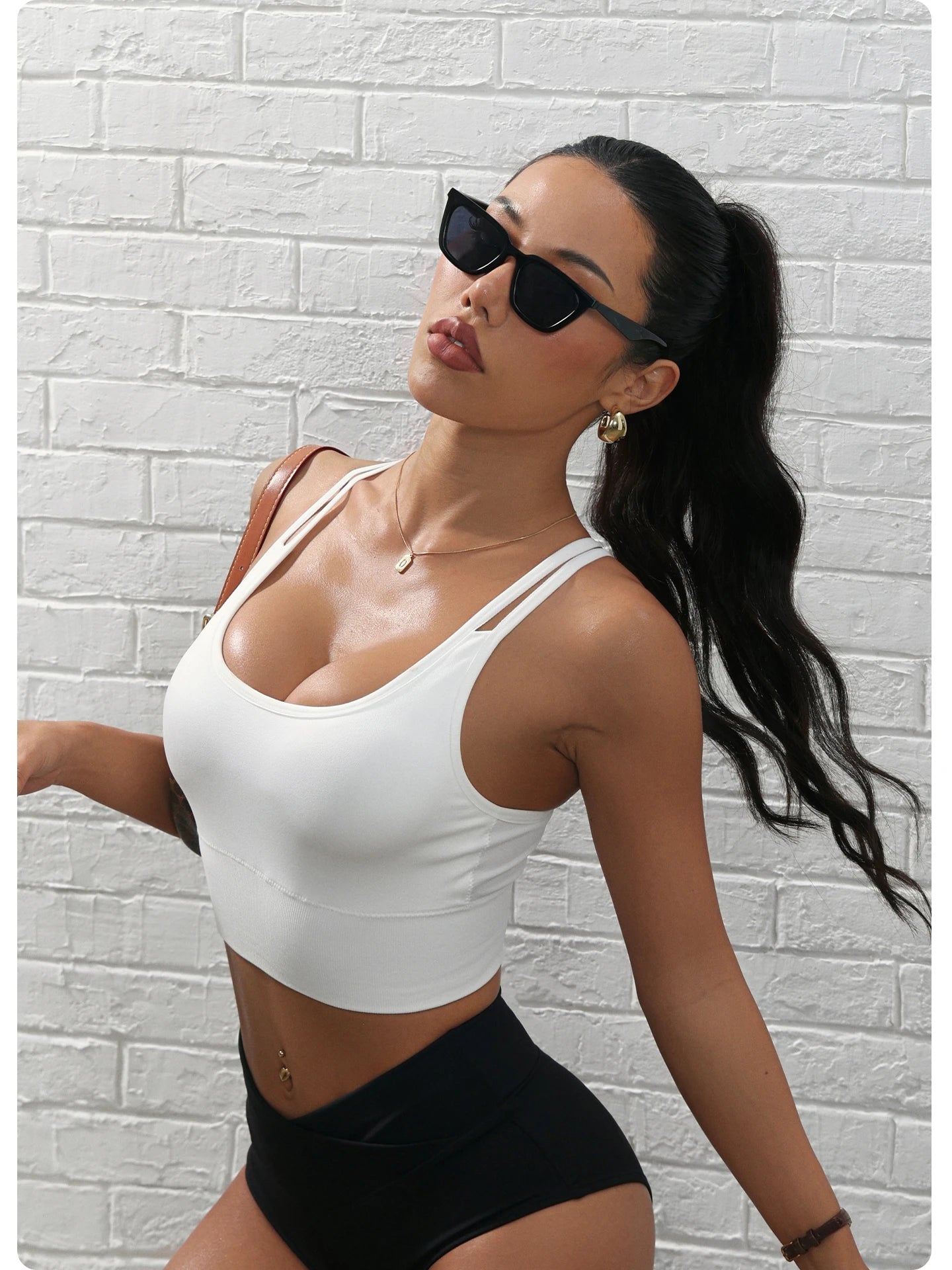 Women Cross Back Sports Bra