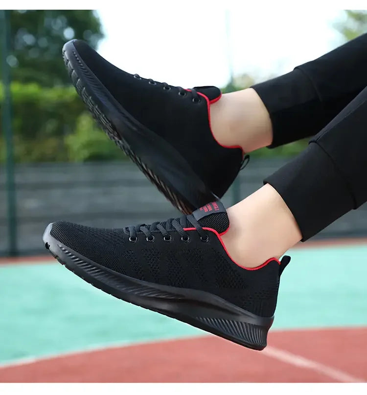 Men Lightweight Mesh Sneakers